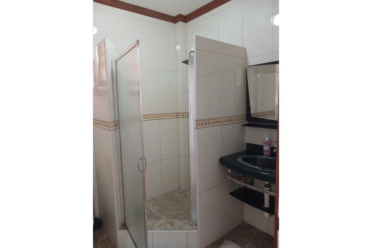 Furnished four-bedroom home for rent – Lamaha Gardens (US$4,000/month) – Adler Bynoe