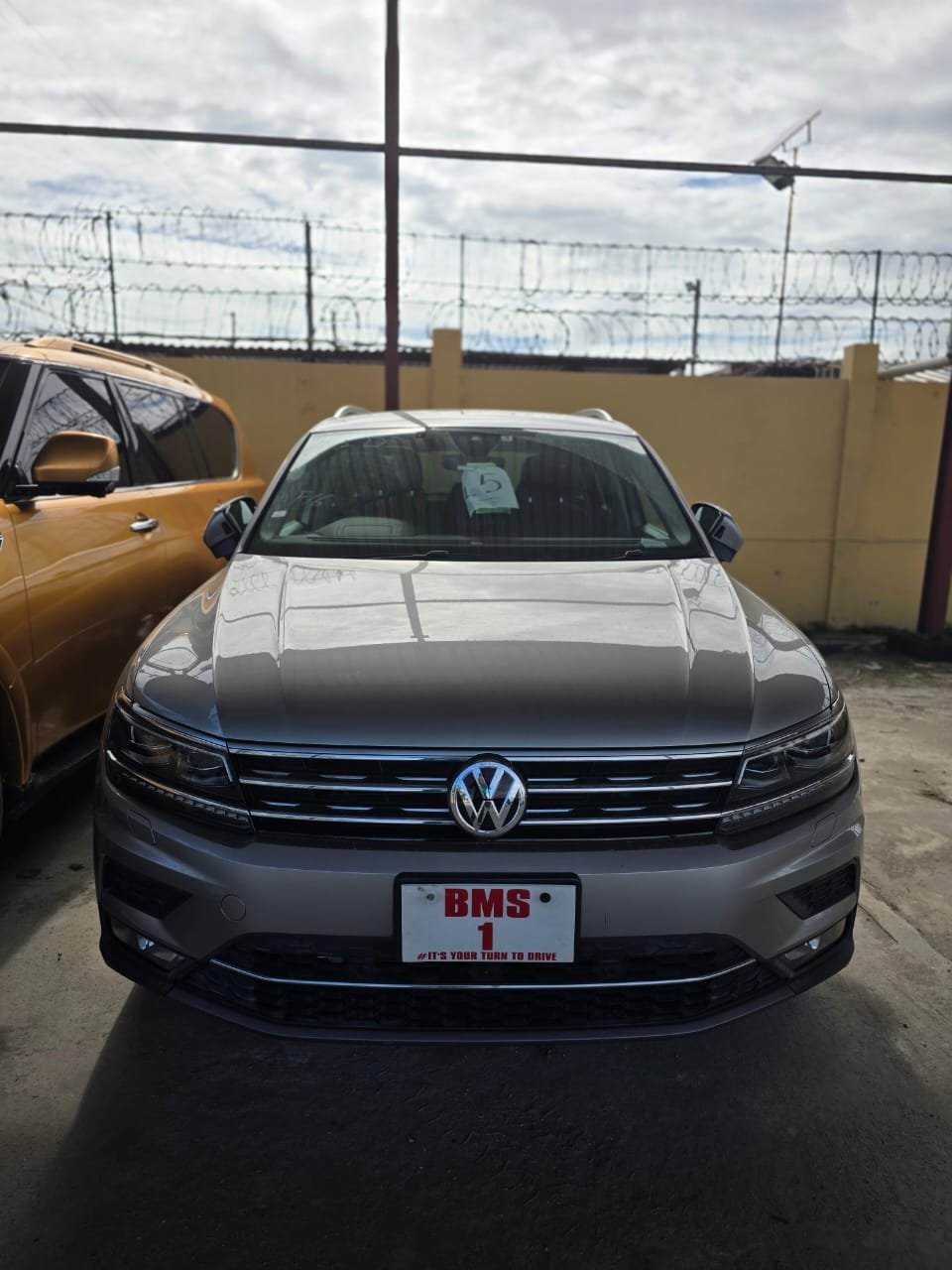 2017 Volkswagen Tiguan for Sale in Guyana – Ref 11523