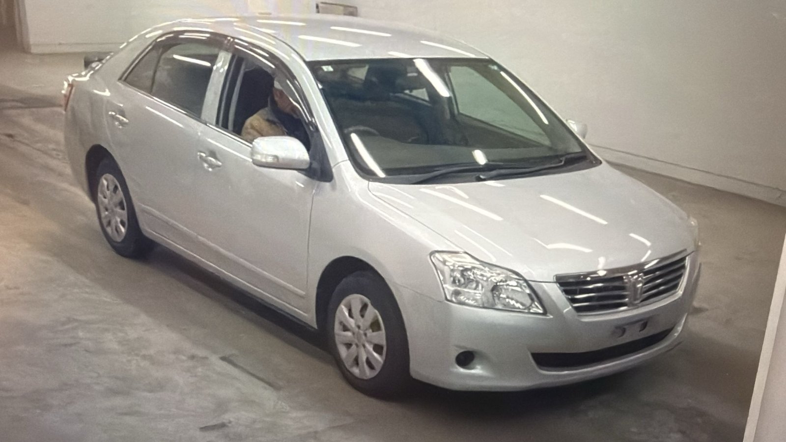 2011 Toyota Premio for Sale in Guyana – Silver – Ref 12808
