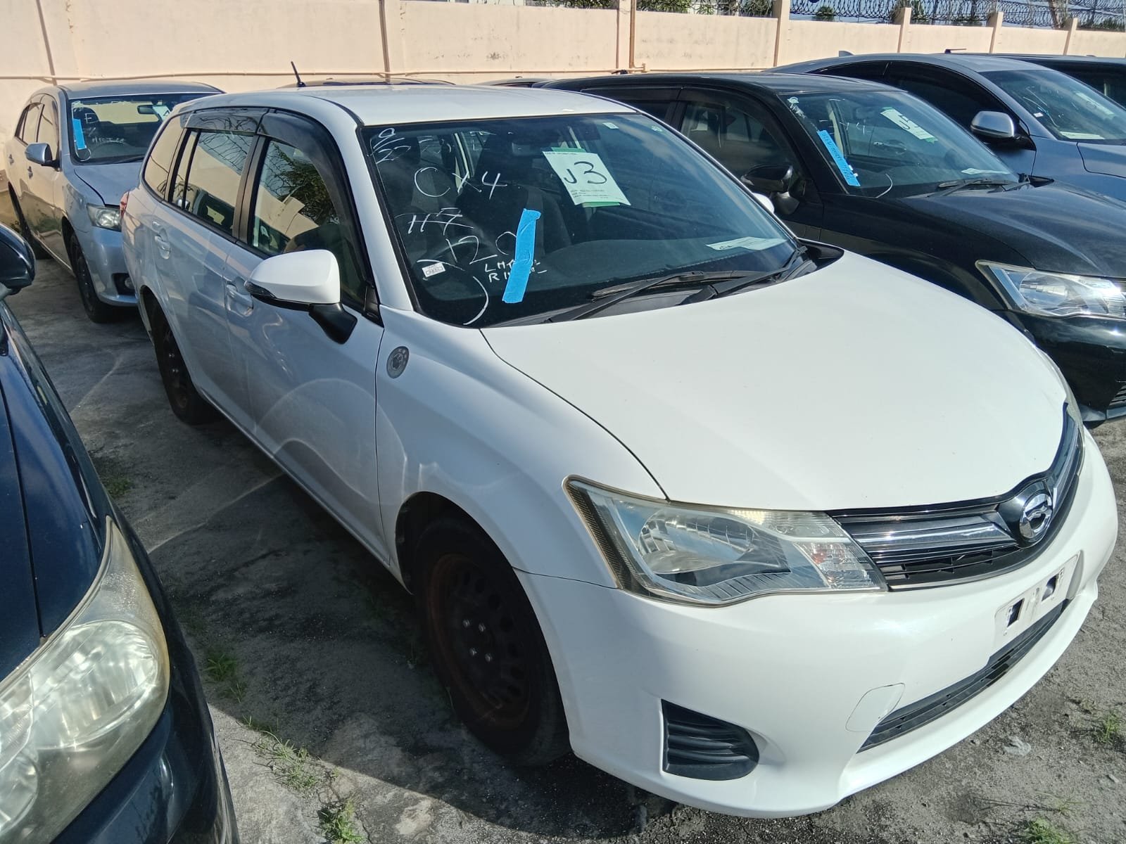 2014 Toyota Fielder for Sale in Guyana – White – Ref 13183