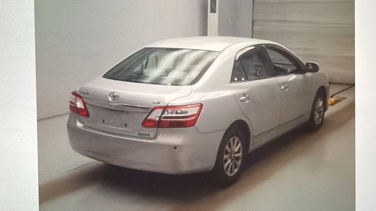 2011 Toyota Premio for Sale in Guyana – Silver – Ref 13212