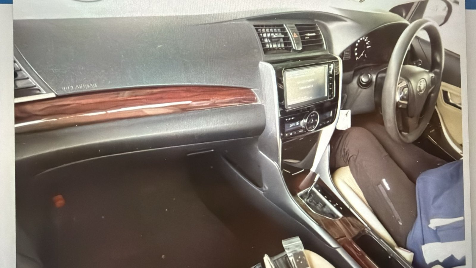 2017 Toyota Premio for Sale in Guyana – pearl white – Ref 13249