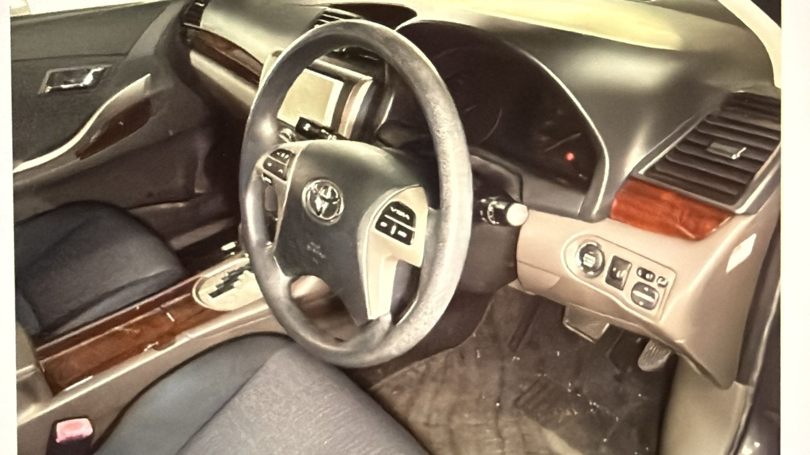 2014 Toyota Allion for Sale in Guyana – Grey – Ref 13278