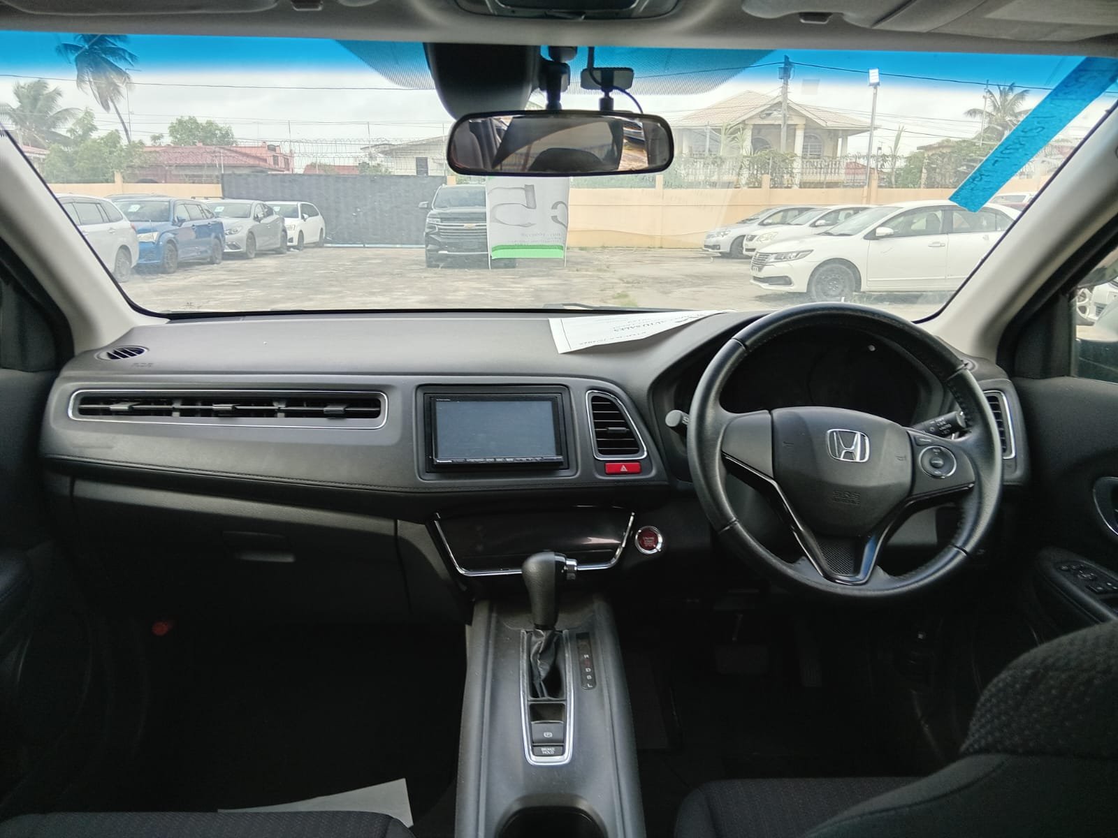 2014 Honda vezel for Sale in Guyana – Black – Ref 13319
