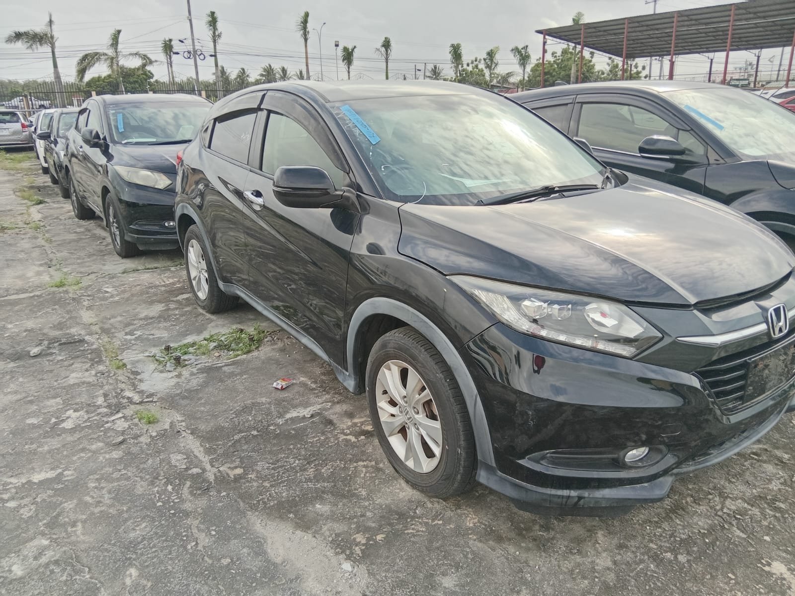 2014 Honda vezel for Sale in Guyana – Black – Ref 13319