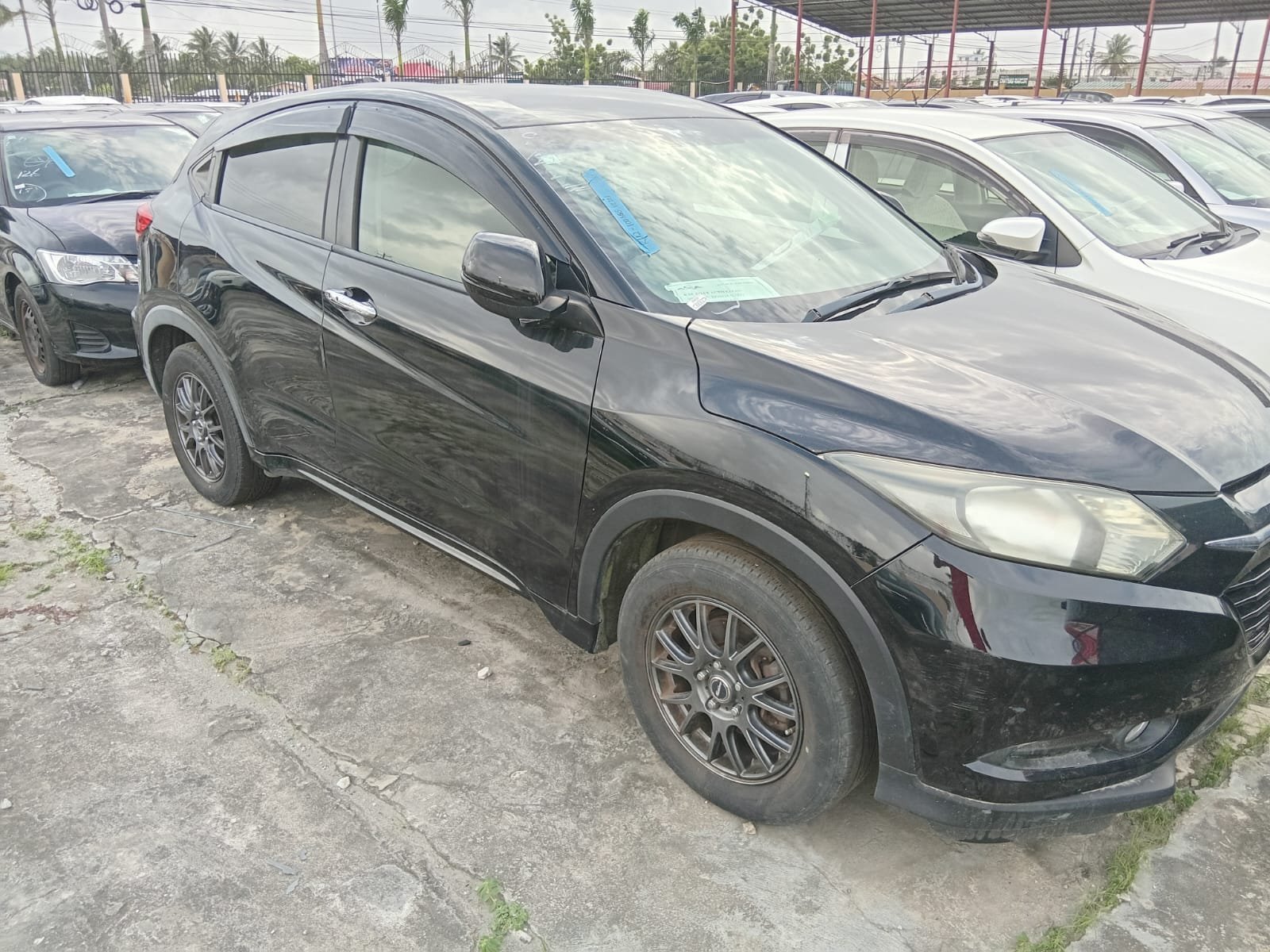 2014 Honda Vezel for Sale in Guyana – Black – Ref 13326