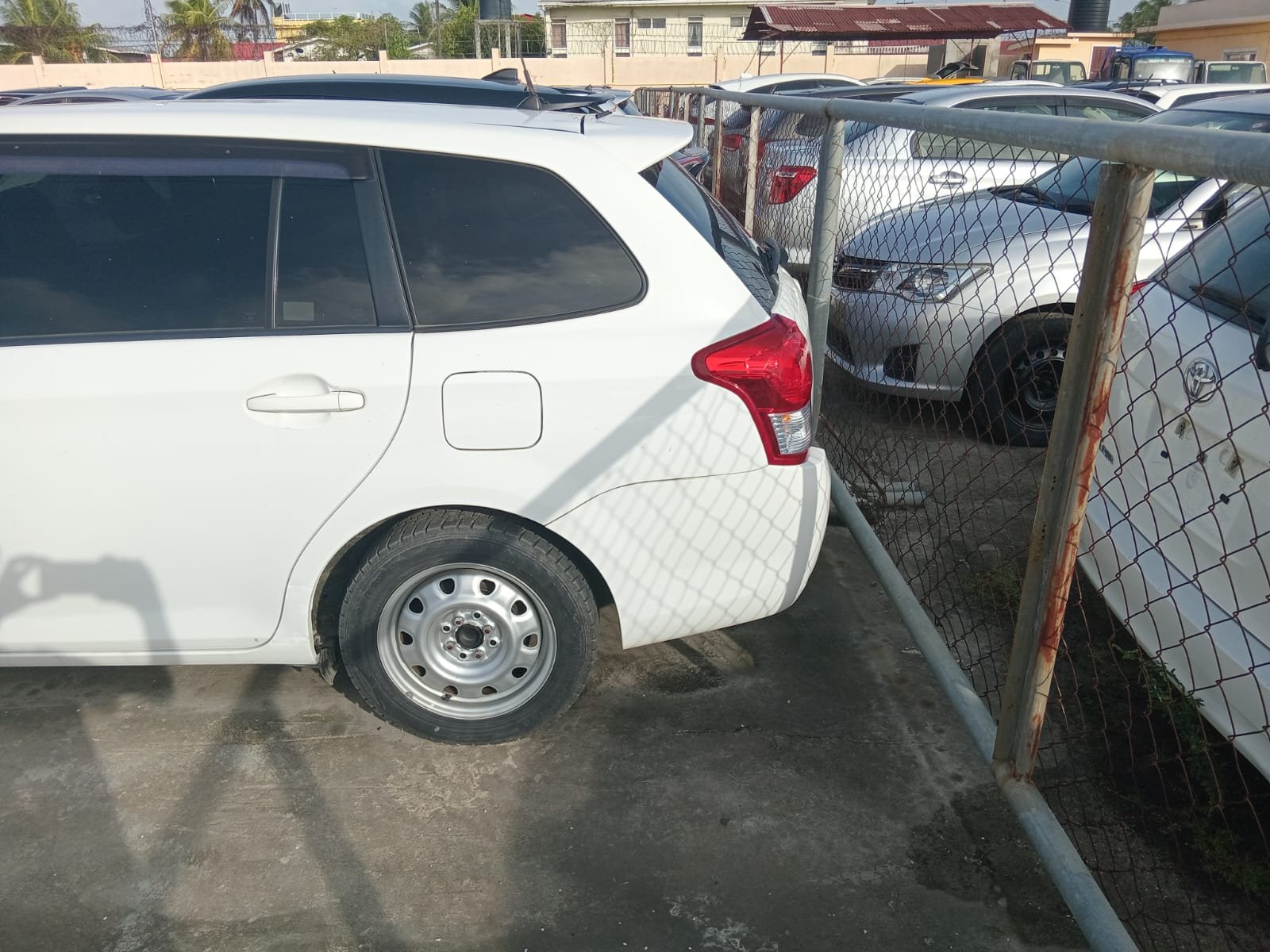 2014 Toyota Fielder Wagon for Sale in Guyana – White – Ref 13538