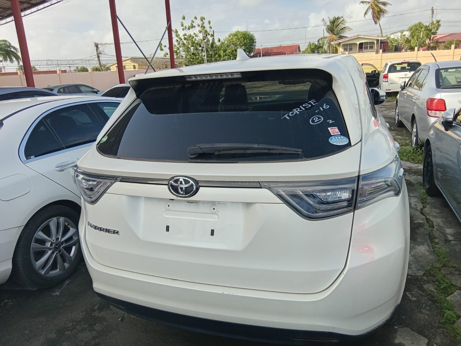 2014 Toyota HARRIER for Sale in Guyana – White – Ref 13683