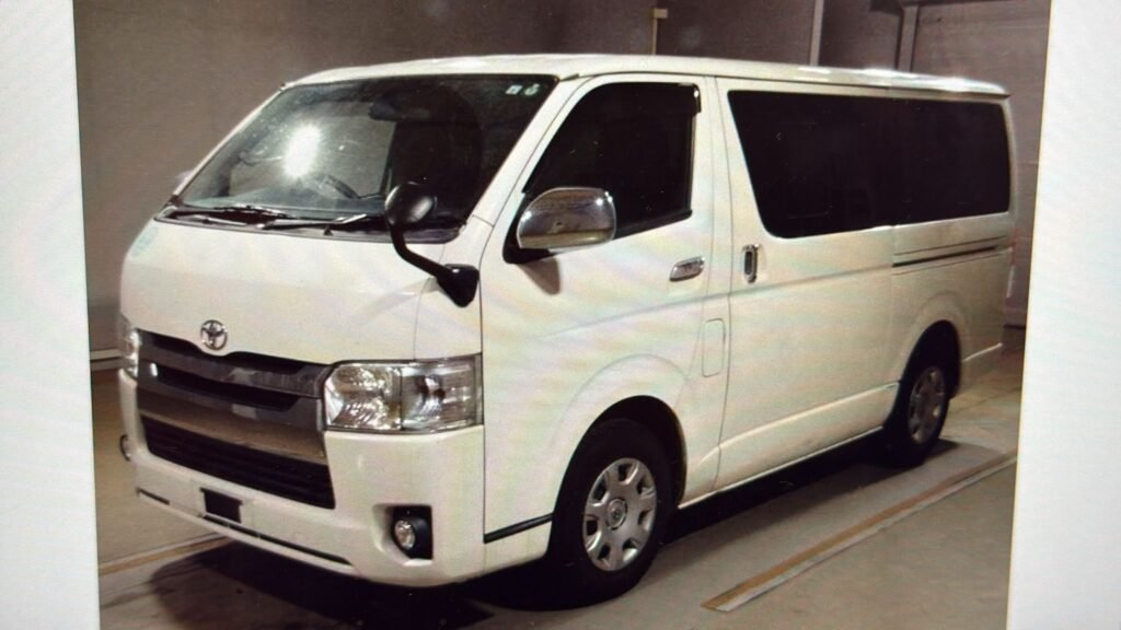 2018 Toyota Hiace for Sale in Guyana – White – Ref 13772