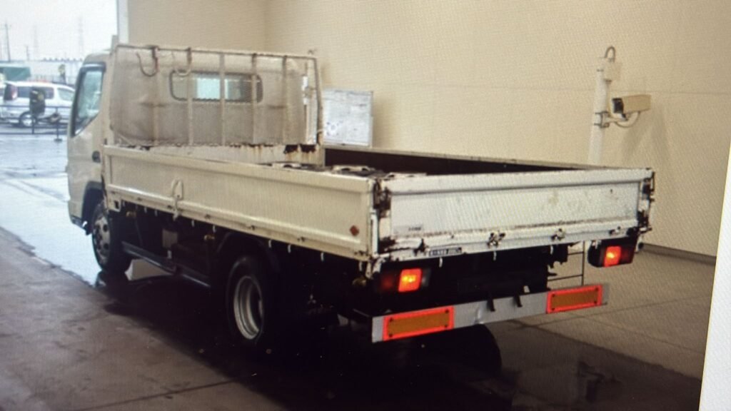 2007 Mitsubishi Canter for Sale in Guyana – White – Ref 13831