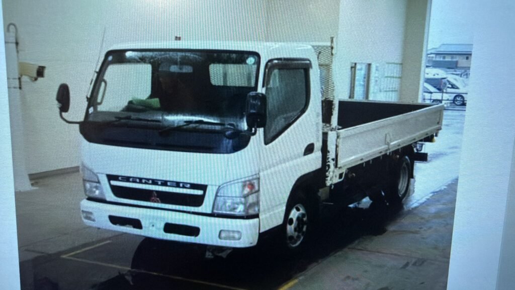 2007 Mitsubishi Canter for Sale in Guyana – White – Ref 13831