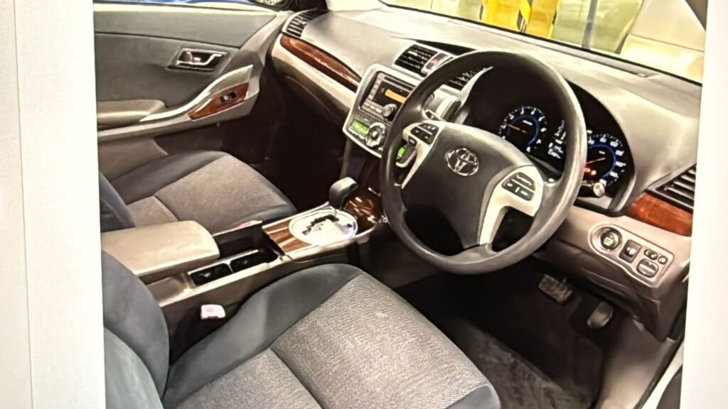 2014 Toyota Allion for Sale in Guyana – Silver – Ref 13874