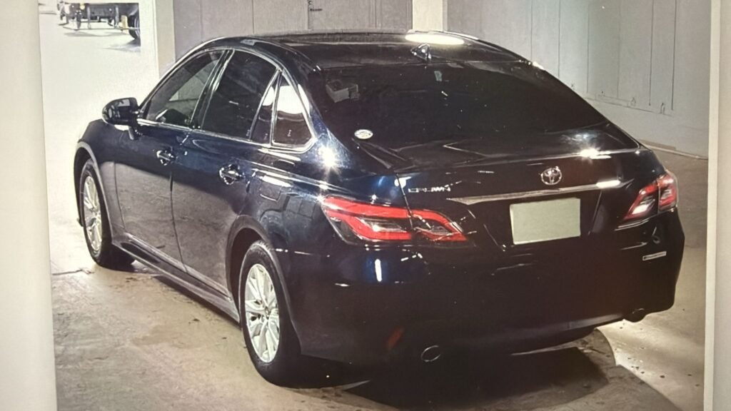 2020 Toyota Crown for Sale in Guyana – Blue – Ref 13931