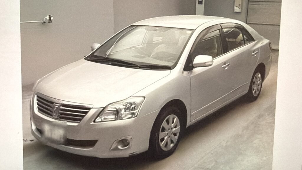 2013 Toyota Premio for Sale in Guyana – Silver – Ref 14124