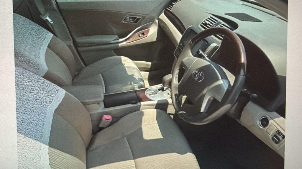 2013 Toyota Premio for Sale in Guyana – Silver – Ref 14124