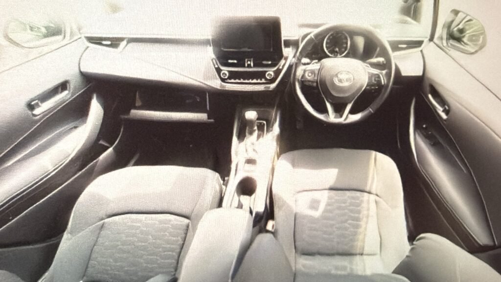 2019 Toyota Corolla for Sale in Guyana – pearl white – Ref 14131
