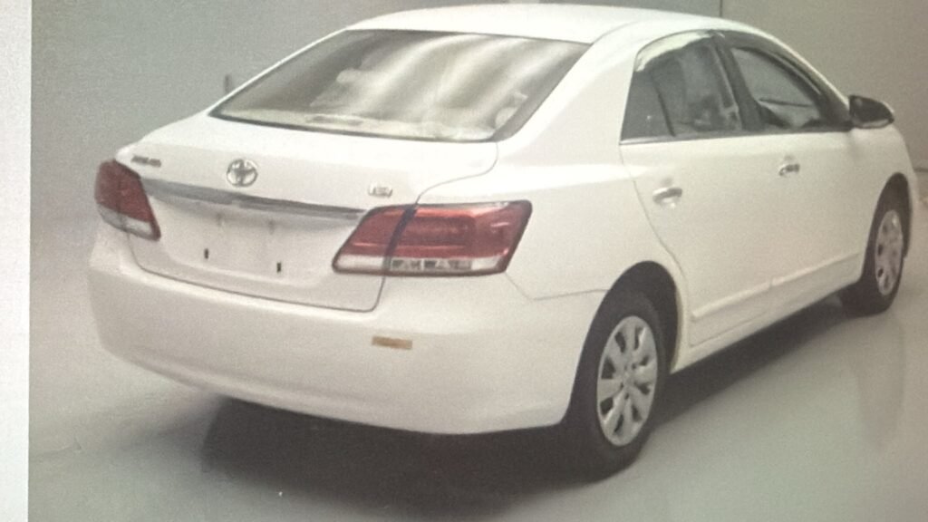 2018 Toyota Premio for Sale in Guyana – White – Ref 14173