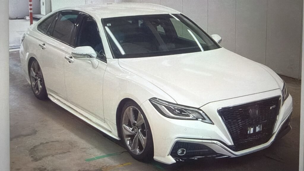 2020 Toyota Crown for Sale in Guyana – pearl white – Ref 14185