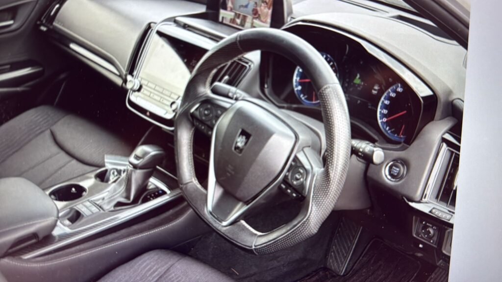 2020 Toyota Crown for Sale in Guyana – pearl white – Ref 14185