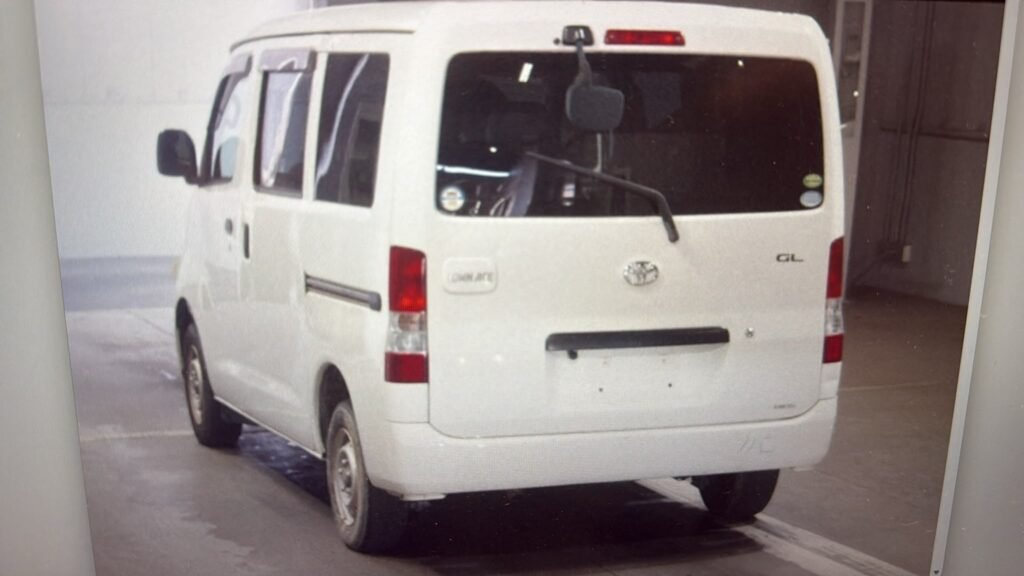 2014 Toyota Town Ace for Sale in Guyana – White – Ref 14210