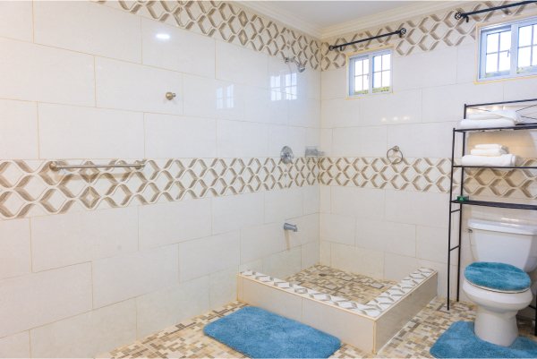 Celebrity’s Suite – Luxury 3-Bedroom Airbnb in Triumph, Guyana