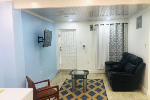 Junior Suite – Modern 2-Bedroom Airbnb in Triumph, Guyana