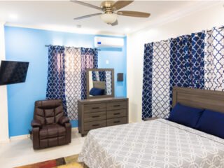 senior-suite-01